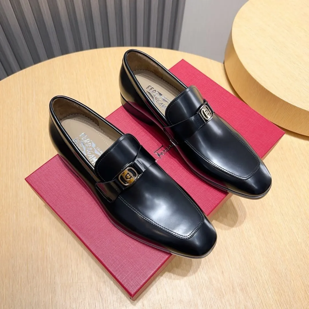 Factory P620💰🔥《Ferragamo》👏Latest•High-end top brand luxury~purchasing agent, top~quality. New fashionable business men's shoes🔜The uppers are made of original cashmere cowhide➕cowhide·lining, with fine workmanship. The original stylish and soft combination wear-resistant and non-slip outsole is light and comfortable on the feet. The real thing looks better in real life. Size: 38/44